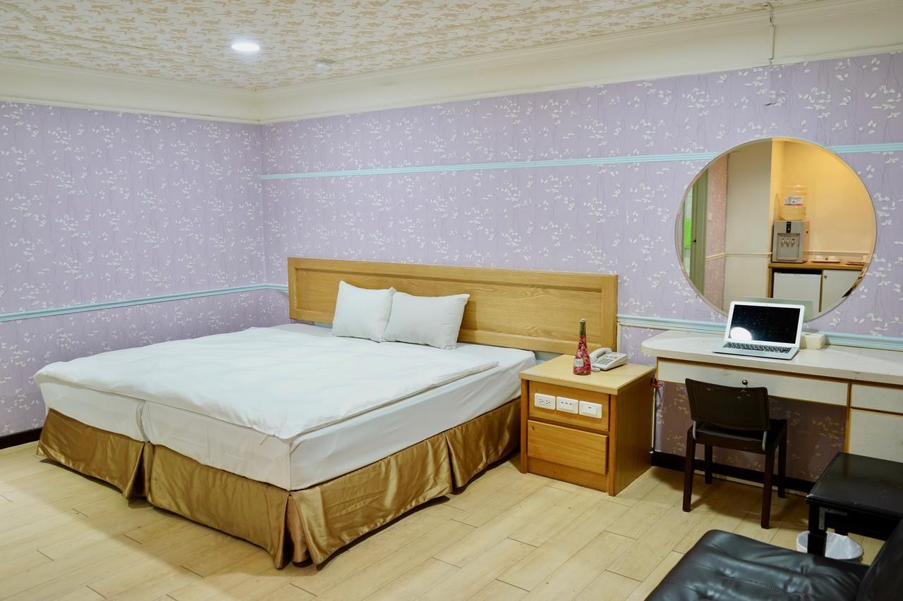 Hotel 享平方文旅 Douliu Esterno foto