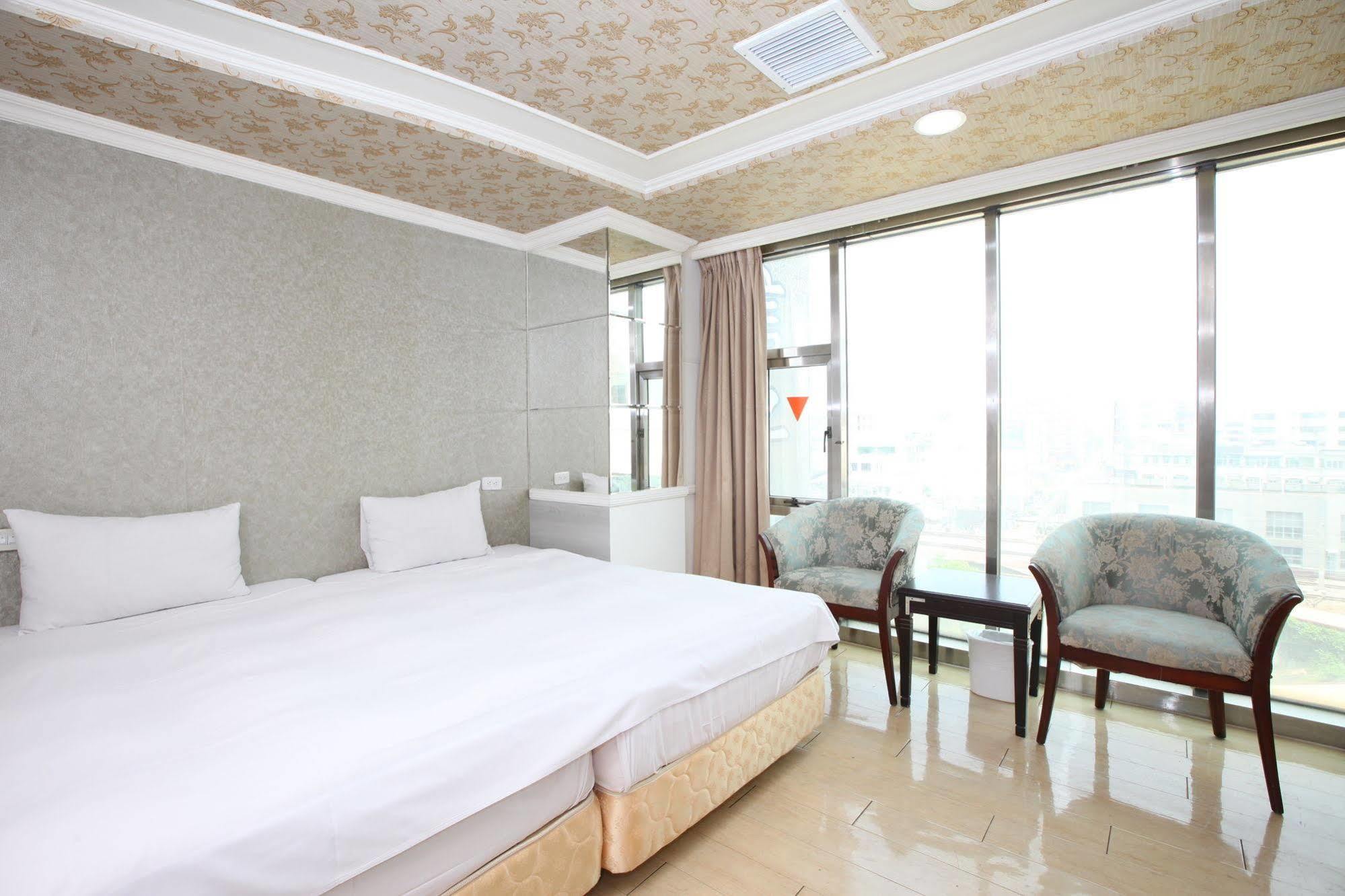 Hotel 享平方文旅 Douliu Esterno foto