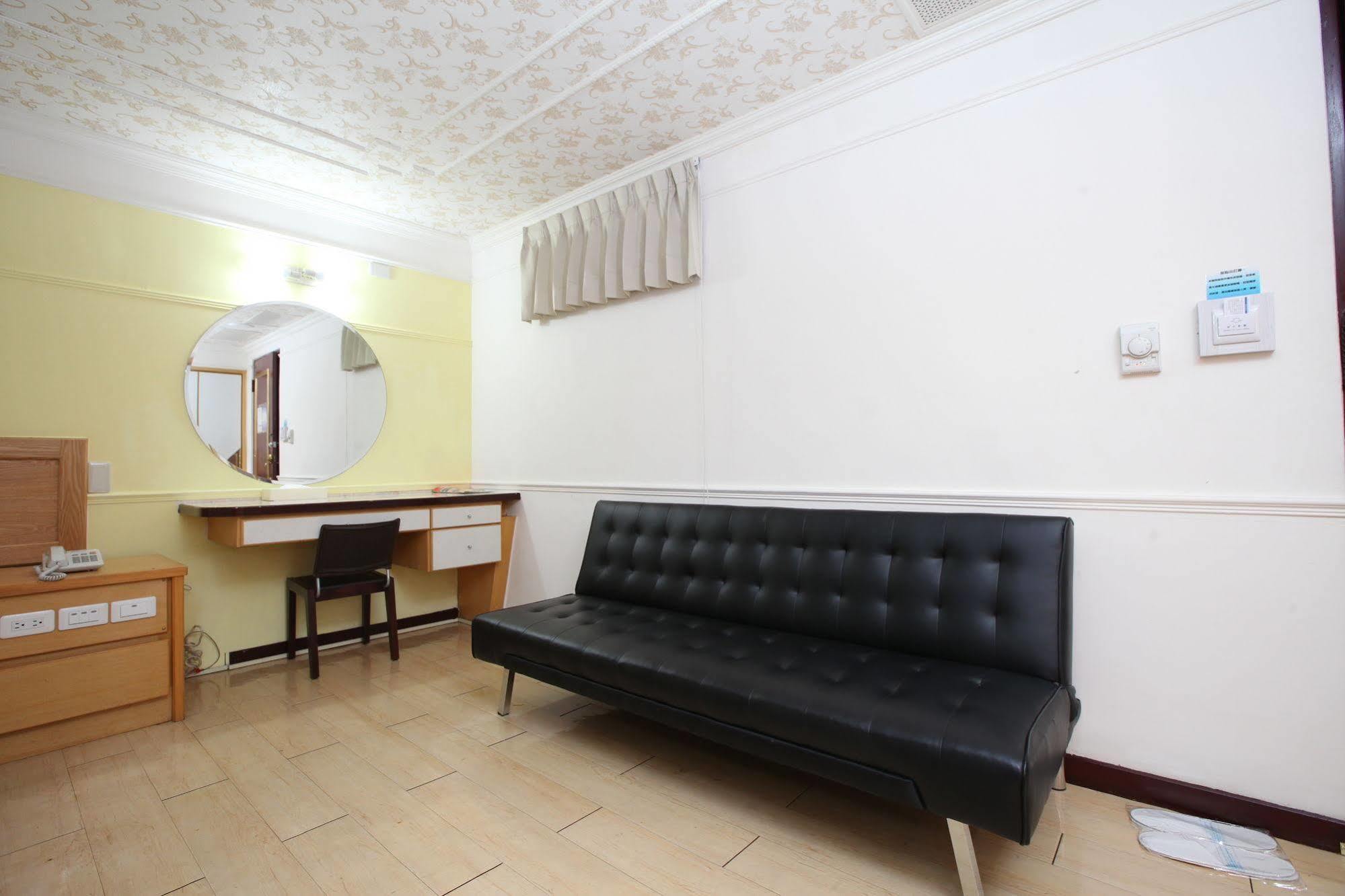 Hotel 享平方文旅 Douliu Esterno foto